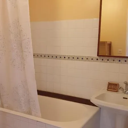 Praloup1600 Apartment