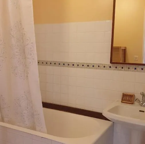 Praloup1600 Apartment